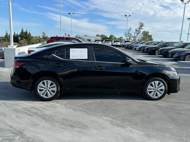 SEMINUEVOS NISSAN Sentra a Estados en autogozo