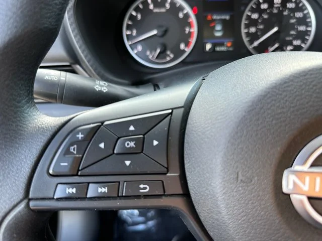 SEMINUEVOS NISSAN Sentra a Estados en autogozo