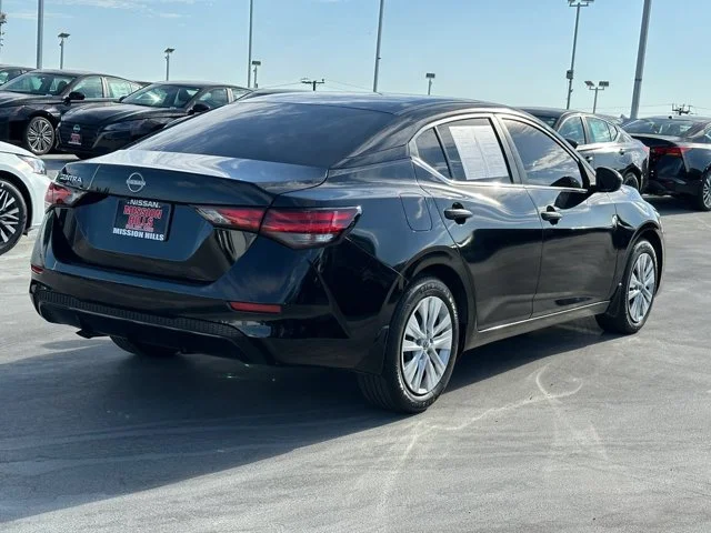 SEMINUEVOS NISSAN Sentra a Estados en autogozo
