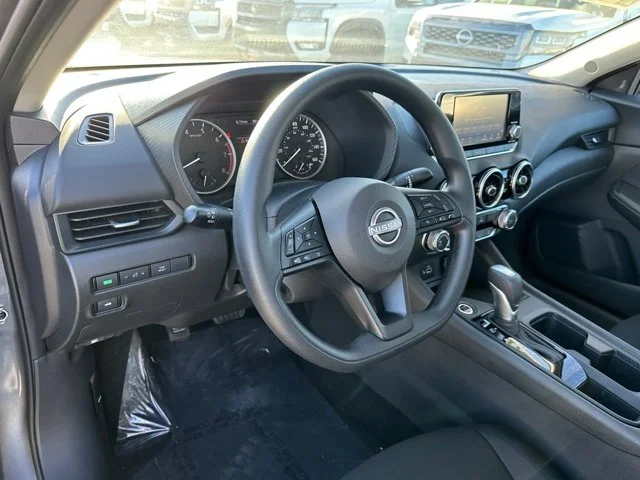 SEMINUEVOS NISSAN Sentra a Estados en autogozo