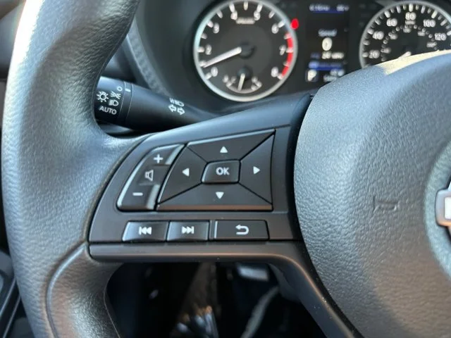 SEMINUEVOS NISSAN Sentra a Estados en autogozo