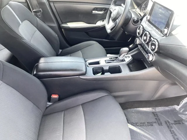 SEMINUEVOS NISSAN Sentra a Estados en autogozo