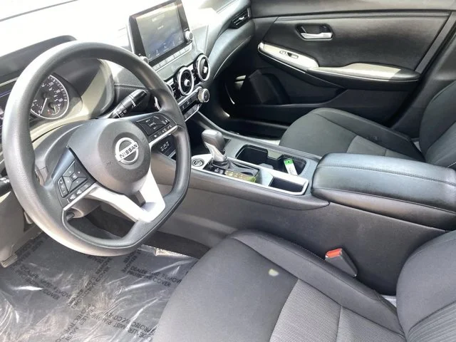 SEMINUEVOS NISSAN Sentra a Estados en autogozo