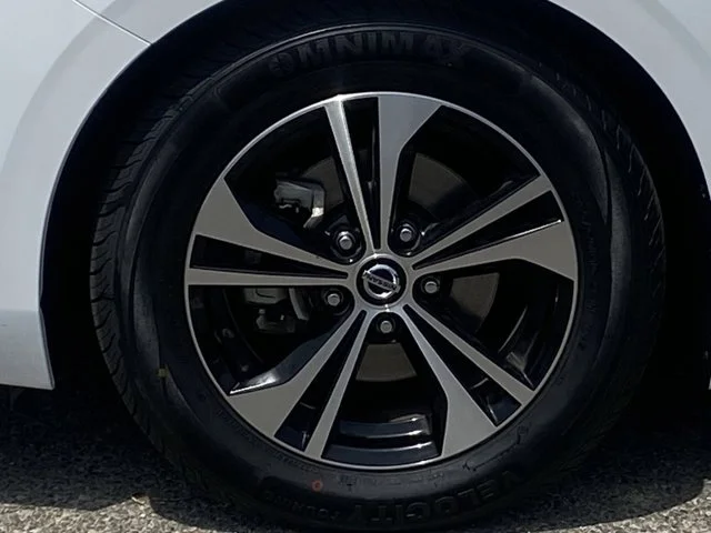 SEMINUEVOS NISSAN Sentra a Estados en autogozo