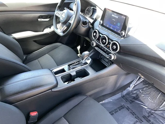 SEMINUEVOS NISSAN Sentra a Estados en autogozo