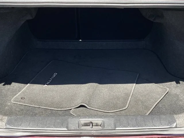 SEMINUEVOS NISSAN Sentra a Estados en autogozo
