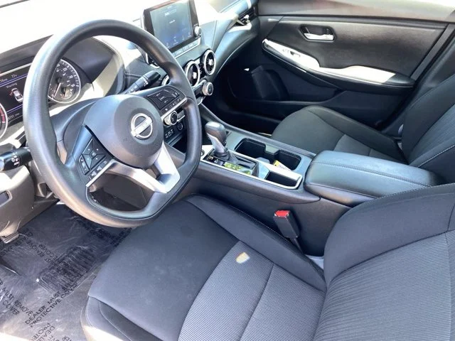 SEMINUEVOS NISSAN Sentra a Estados en autogozo