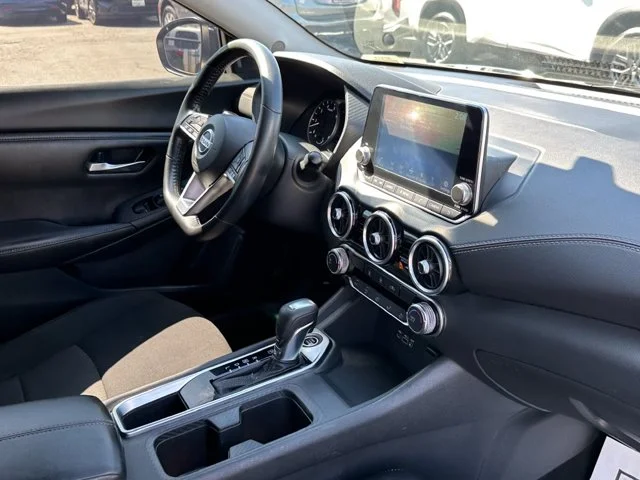 SEMINUEVOS NISSAN Sentra a Estados en autogozo