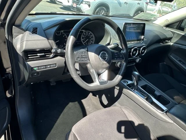 SEMINUEVOS NISSAN Sentra a Estados en autogozo