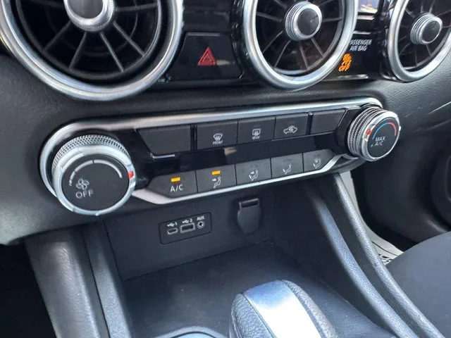 SEMINUEVOS NISSAN Sentra a Estados en autogozo