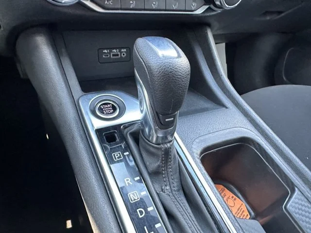 SEMINUEVOS NISSAN Sentra a Estados en autogozo