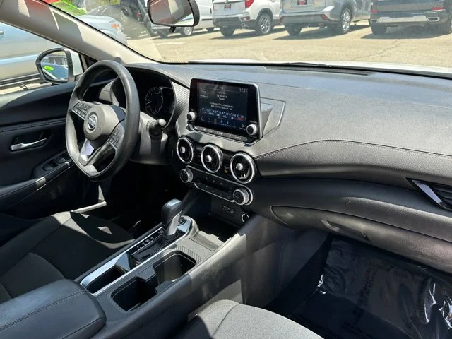 SEMINUEVOS NISSAN Sentra a Estados en autogozo