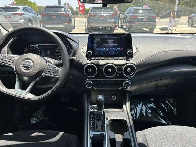 SEMINUEVOS NISSAN Sentra a Estados en autogozo