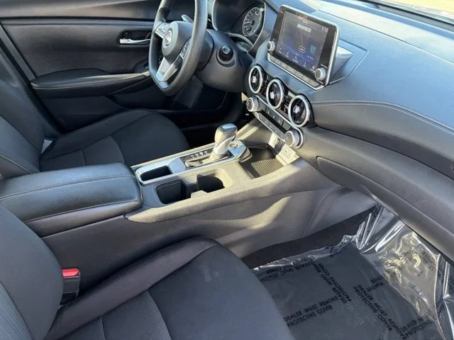 SEMINUEVOS NISSAN Sentra a Estados en autogozo
