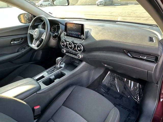 SEMINUEVOS NISSAN Sentra a Estados en autogozo