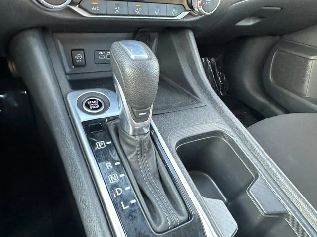 SEMINUEVOS NISSAN Sentra a Estados en autogozo