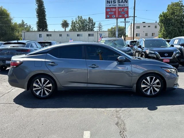 SEMINUEVOS NISSAN Sentra a Estados en autogozo
