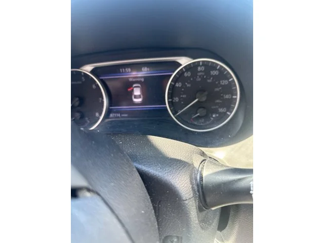 SEMINUEVOS NISSAN Sentra a Estados en autogozo