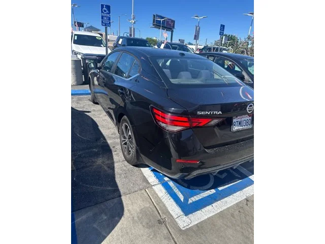 SEMINUEVOS NISSAN Sentra a Estados en autogozo
