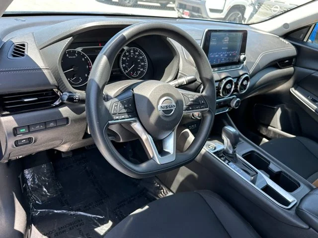 SEMINUEVOS NISSAN Sentra a Estados en autogozo