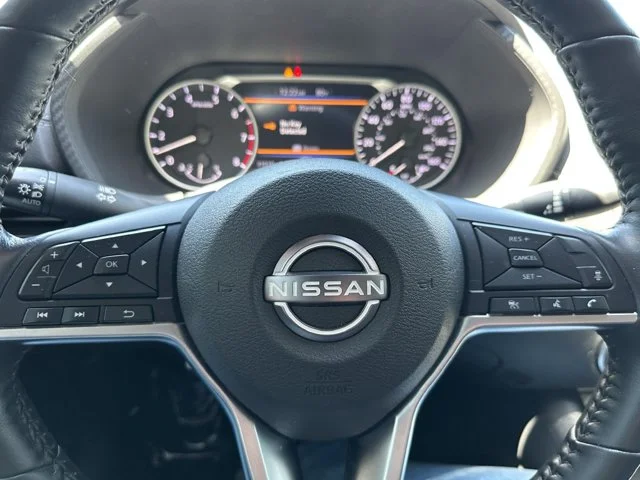 SEMINUEVOS NISSAN Sentra a Estados en autogozo
