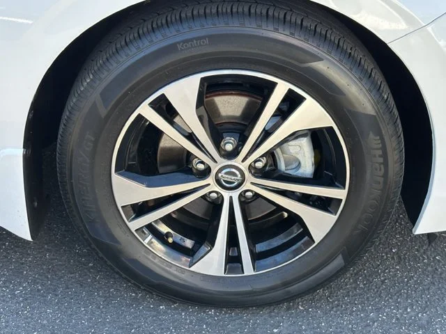 SEMINUEVOS NISSAN Sentra a Estados en autogozo