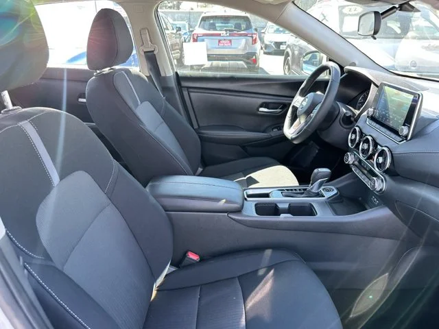 SEMINUEVOS NISSAN Sentra a Estados en autogozo