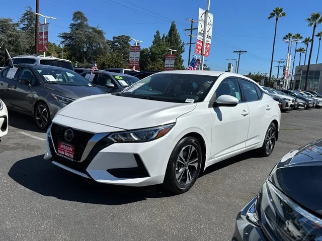 SEMINUEVOS NISSAN Sentra a Estados en autogozo