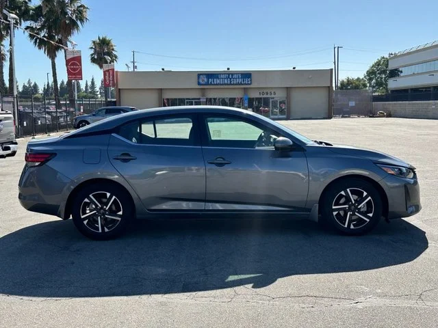SEMINUEVOS NISSAN Sentra a Estados en autogozo