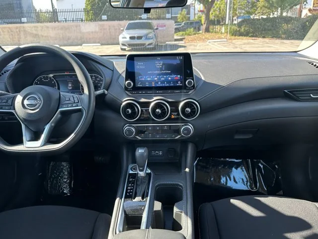 SEMINUEVOS NISSAN Sentra a Estados en autogozo