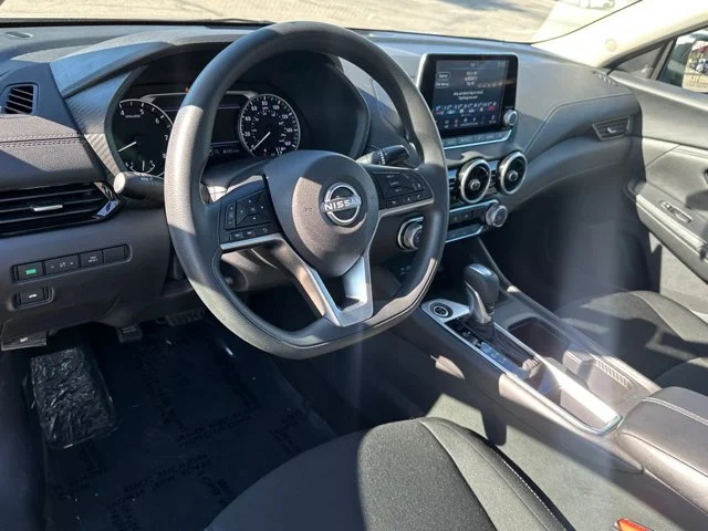 SEMINUEVOS NISSAN Sentra a Estados en autogozo