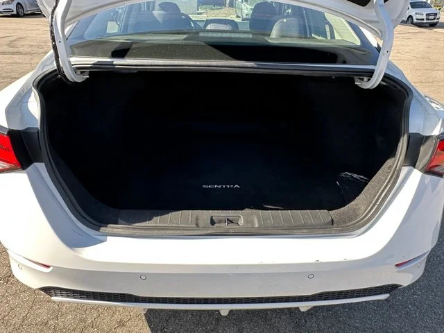 SEMINUEVOS NISSAN Sentra a Estados en autogozo
