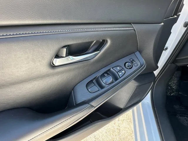 SEMINUEVOS NISSAN Sentra a Estados en autogozo