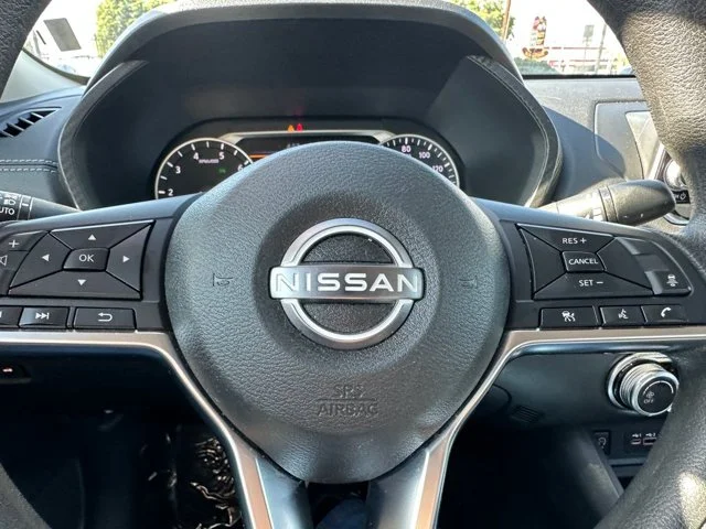SEMINUEVOS NISSAN Sentra a Estados en autogozo