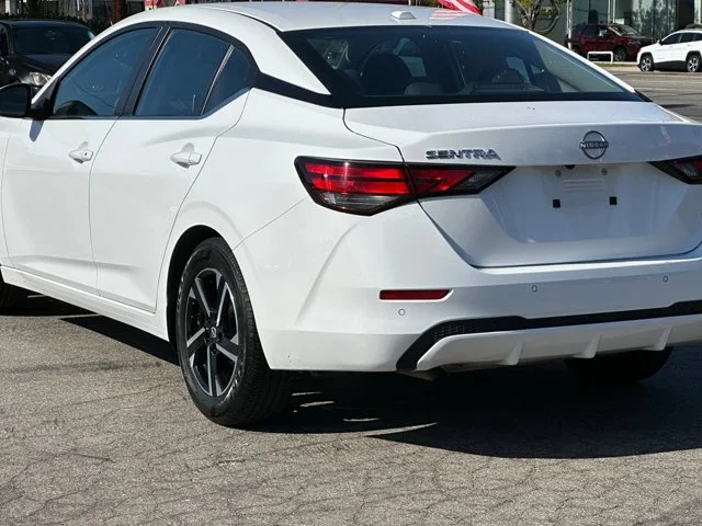 SEMINUEVOS NISSAN Sentra a Estados en autogozo