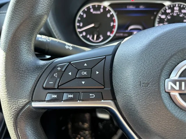 SEMINUEVOS NISSAN Sentra a Estados en autogozo