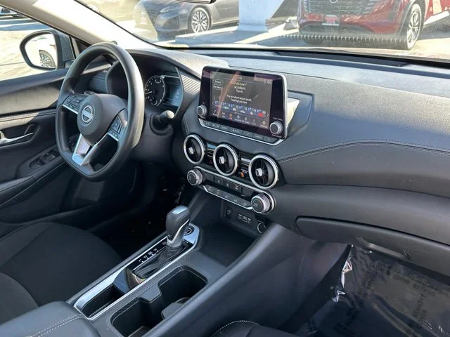 SEMINUEVOS NISSAN Sentra a Estados en autogozo