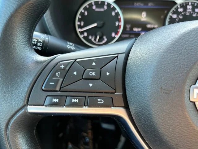 SEMINUEVOS NISSAN Sentra a Estados en autogozo