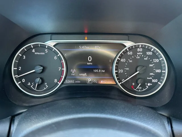 SEMINUEVOS NISSAN Sentra a Estados en autogozo