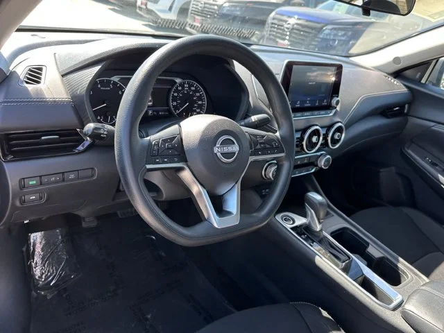 SEMINUEVOS NISSAN Sentra a Estados en autogozo