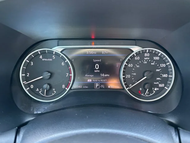 SEMINUEVOS NISSAN Sentra a Estados en autogozo