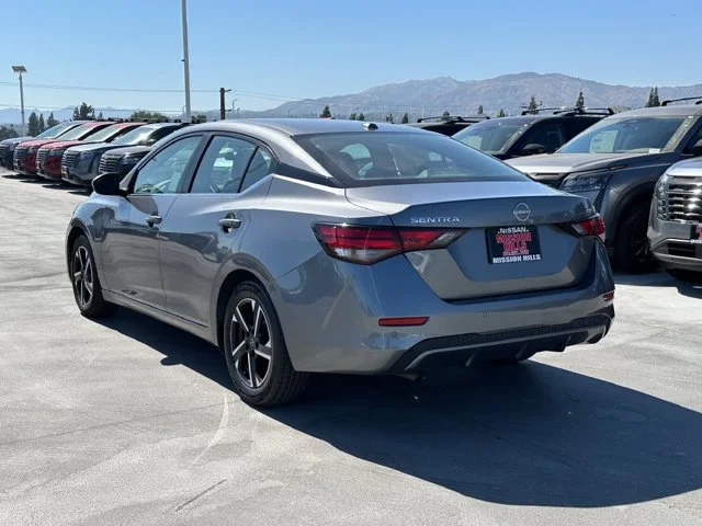 SEMINUEVOS NISSAN Sentra a Estados en autogozo