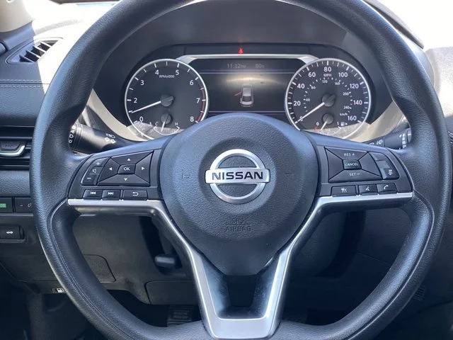 SEMINUEVOS NISSAN Sentra a Estados en autogozo