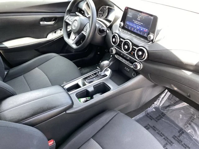SEMINUEVOS NISSAN Sentra a Estados en autogozo