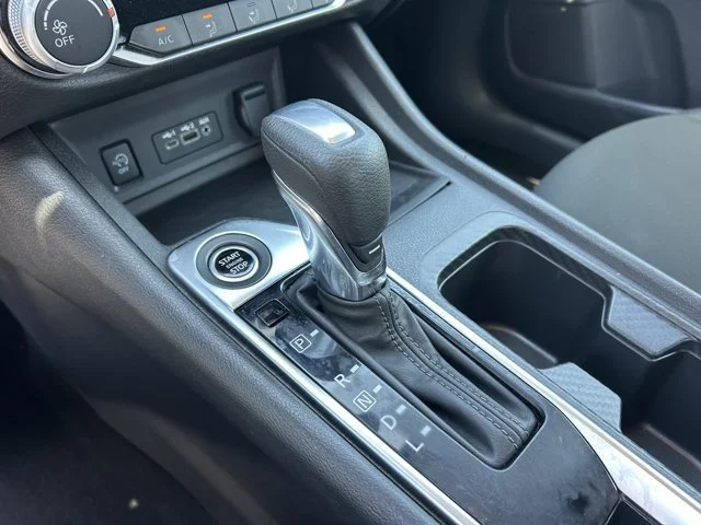 SEMINUEVOS NISSAN Sentra a Estados en autogozo