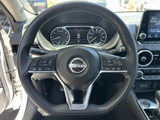 SEMINUEVOS NISSAN Sentra a Estados en autogozo