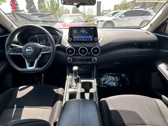 SEMINUEVOS NISSAN Sentra a Estados en autogozo