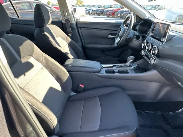 SEMINUEVOS NISSAN Sentra a Estados en autogozo