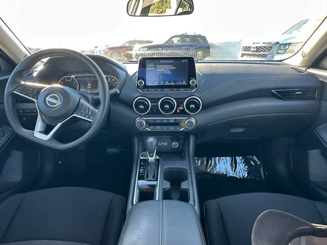 SEMINUEVOS NISSAN Sentra a Estados en autogozo