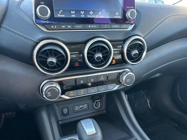 SEMINUEVOS NISSAN Sentra a Estados en autogozo
